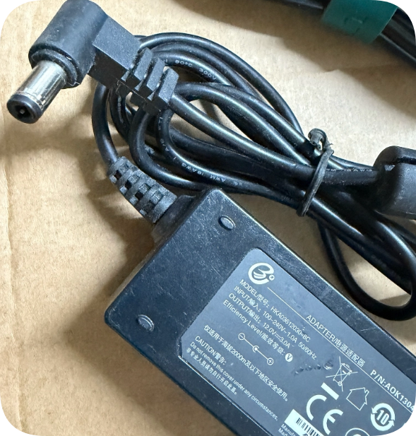 *Brand NEW* Compact Huntkey 12V3A transformer HKA03612030-8C supplier plug 5.5*2.5MM ada